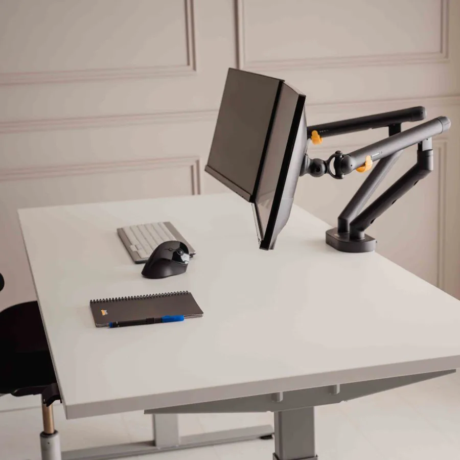 support d'écran ergonomique - en situation