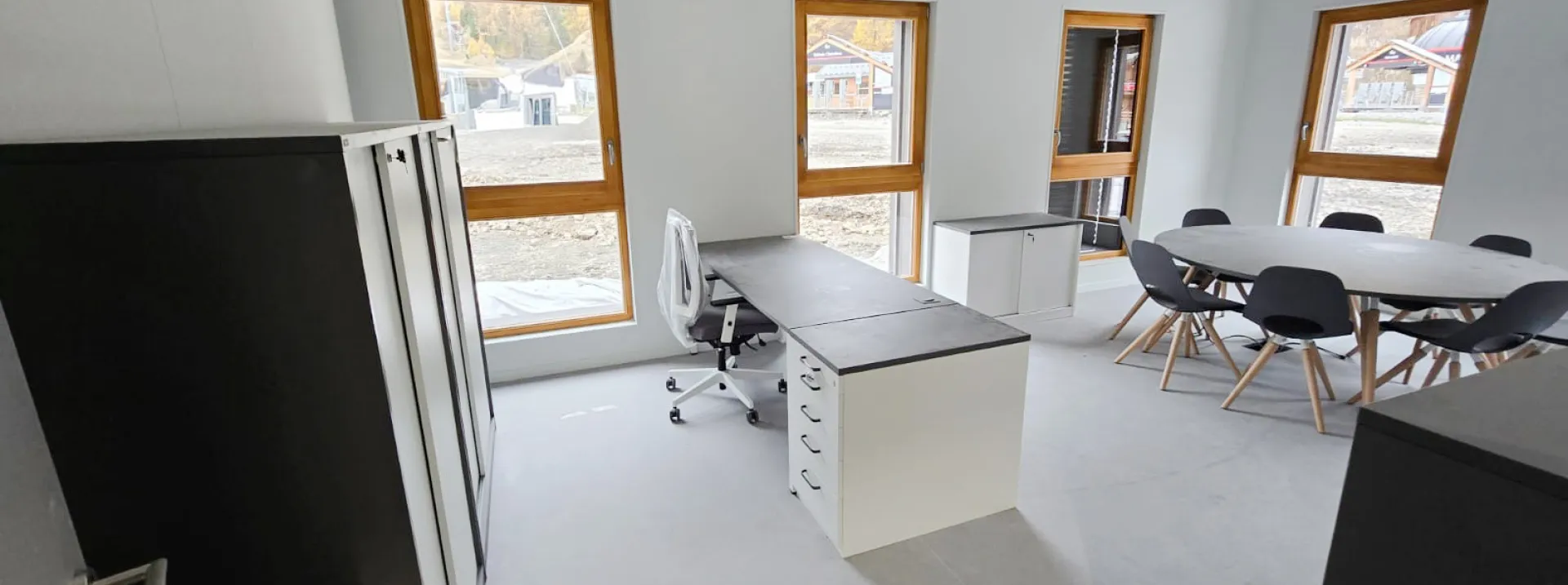 aménagement de bureau professionnel - un exemple à l'office de tourisme de vars